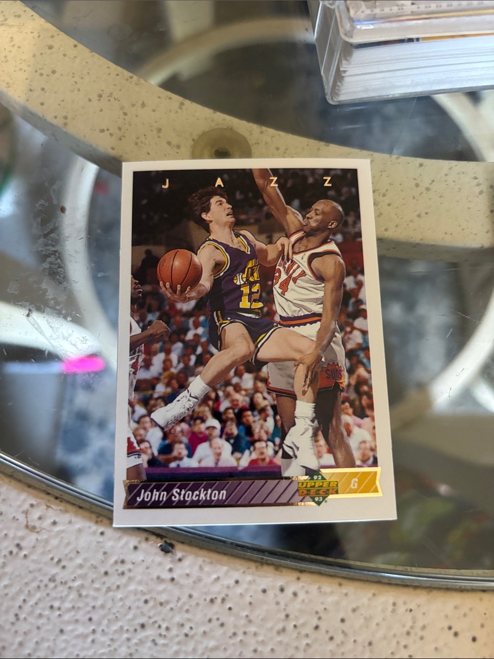 Vintage Basketball Trading Cards - 1992-1993 Fleer Basketball Cards - Picture 2 of 7